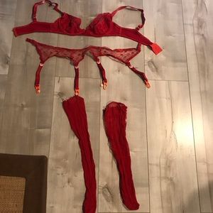 Vintage 1989 Trashy Lingerie in Los Angeles!